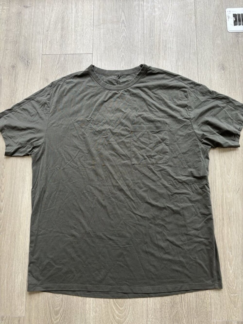 Lululemon Fundamental T-Shirt Mens Olive Green Short Sleeve Performance Tee